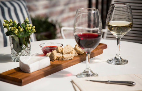 Tipos de vinos: ¿en qué copa servirlos?