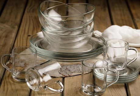 Vajillas de Vidrio vs. Cerámica: ¿Cuál es la mejor opción?