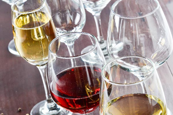 Set de copas para una mesa elegante