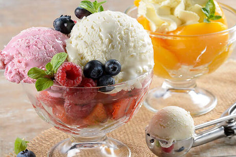 Copas para helado de vidrio, placer hecho postre