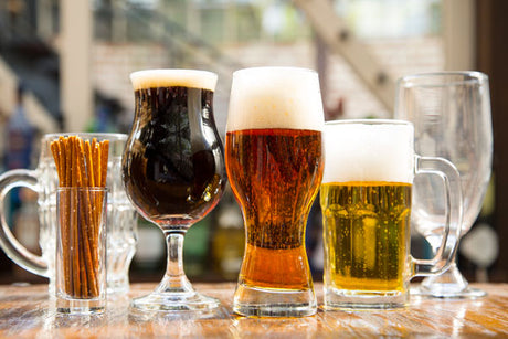 Copas, jarros y vasos cerveceros, ¡lo mejor de la industria cervecera!