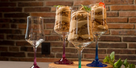 Vasos de vidrio de Colores: Tendencia en la mesa