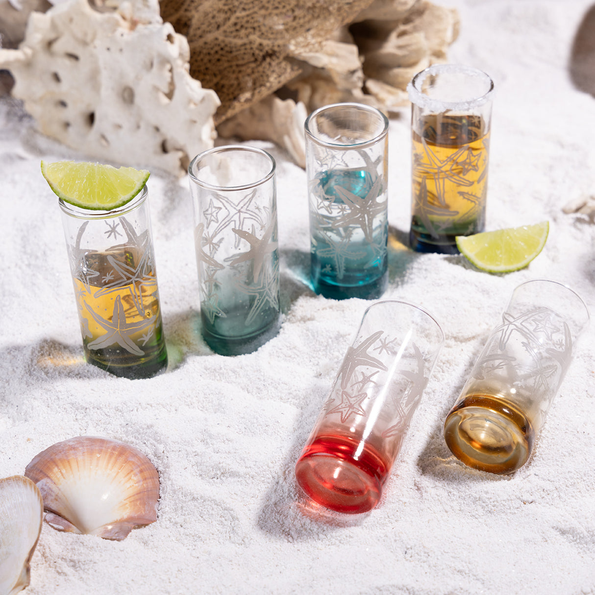 Cinco vasos para shots de la colección corales en Cristar