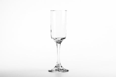 Copa de Champagne de vidrio vacía. Colección Río