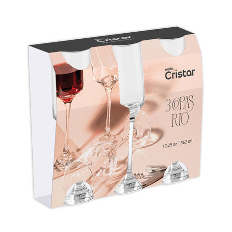 Caja de copas de vidrio marca Cristar, con  tres copas vino Río en exhibición sobre un fondo blanco, mostrando una copa servida con vino tinto y otras copas vacías como parte del empaque.