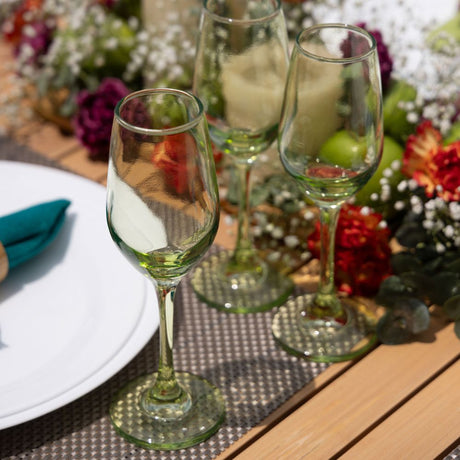 Tres copas de vidrio del Set Euphoria Copa Champaña Brunello