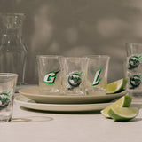 Tres copas de shots formando la palabra Gol en su diseño